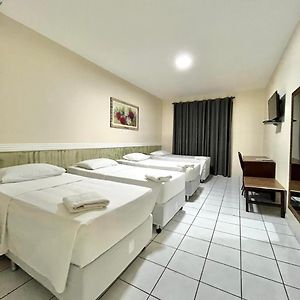 Executive Quadruple Room 4 Single beds